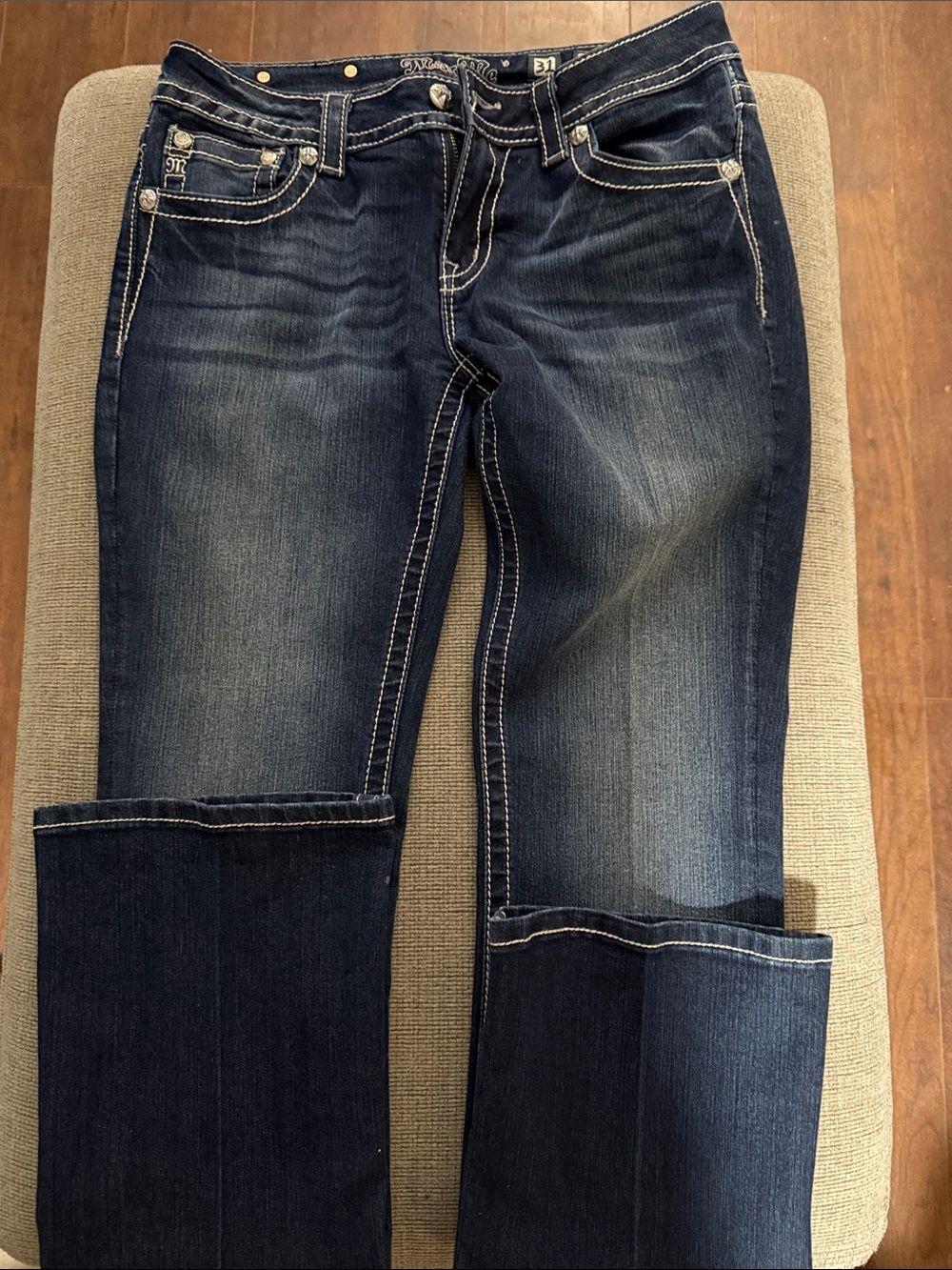 Womens Miss Me Signature Boot cut jeans- dark wash